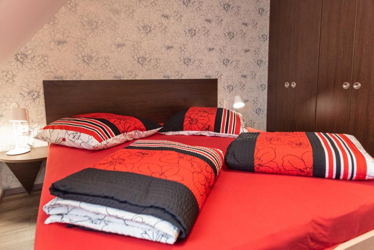 Ferienwohnung Haus Inselperle mit Blick auf den Bodden Alt Reddevitz Zimmer foto