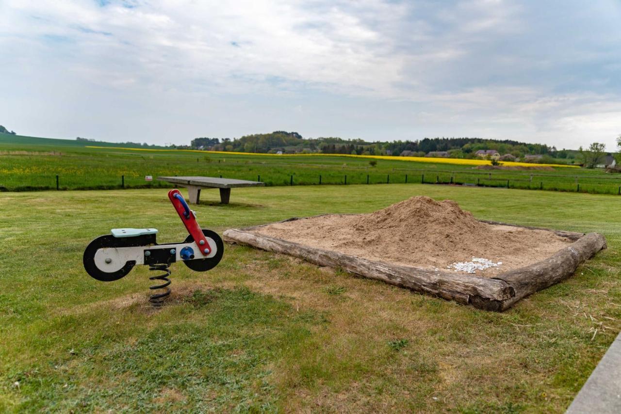 Ferienwohnung Haus Inselperle mit Blick auf den Bodden Alt Reddevitz Exterior foto